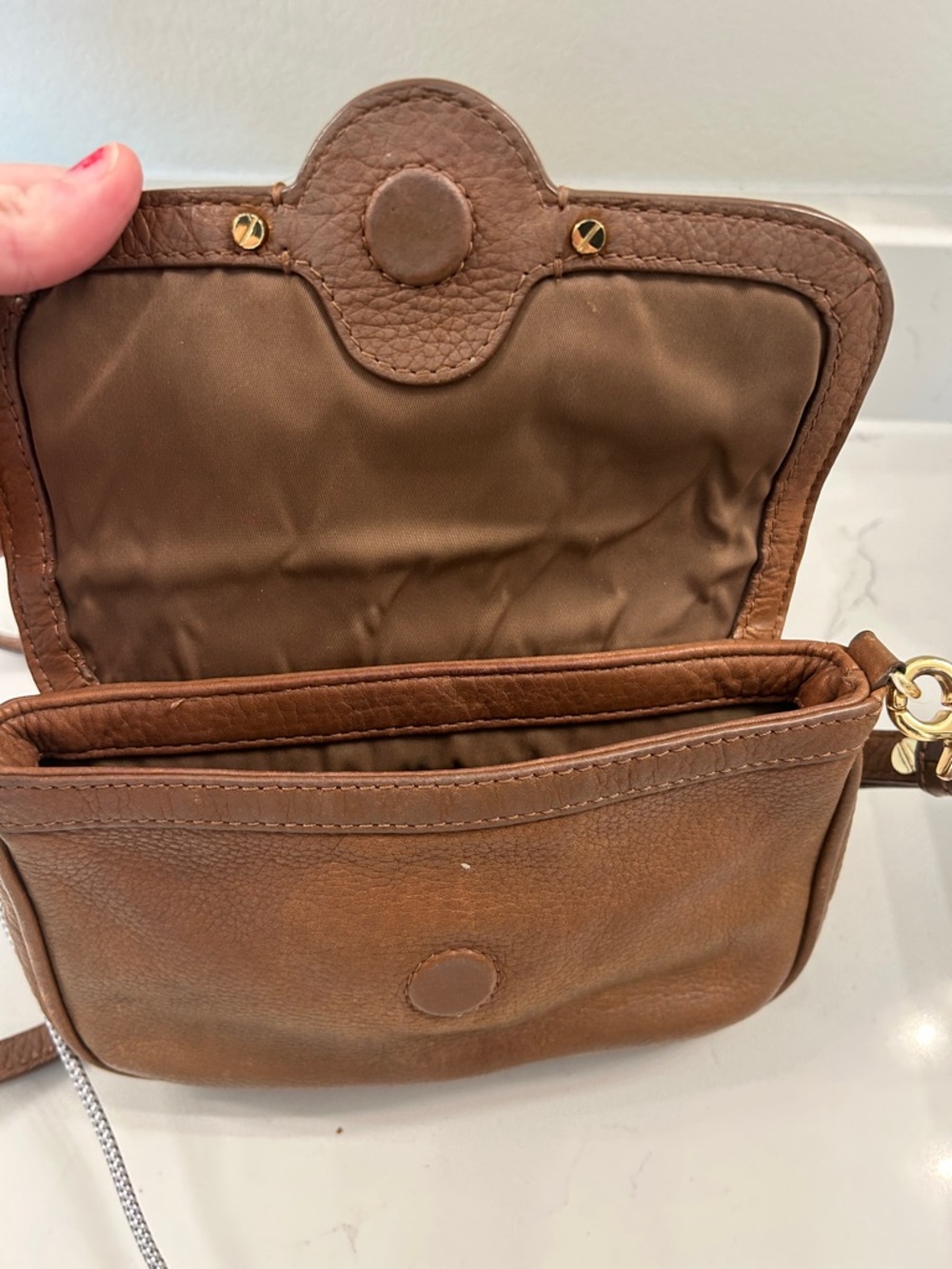 Tory Burch Brown Leather Crossbody with Gold Logo - Picture 2 of 5